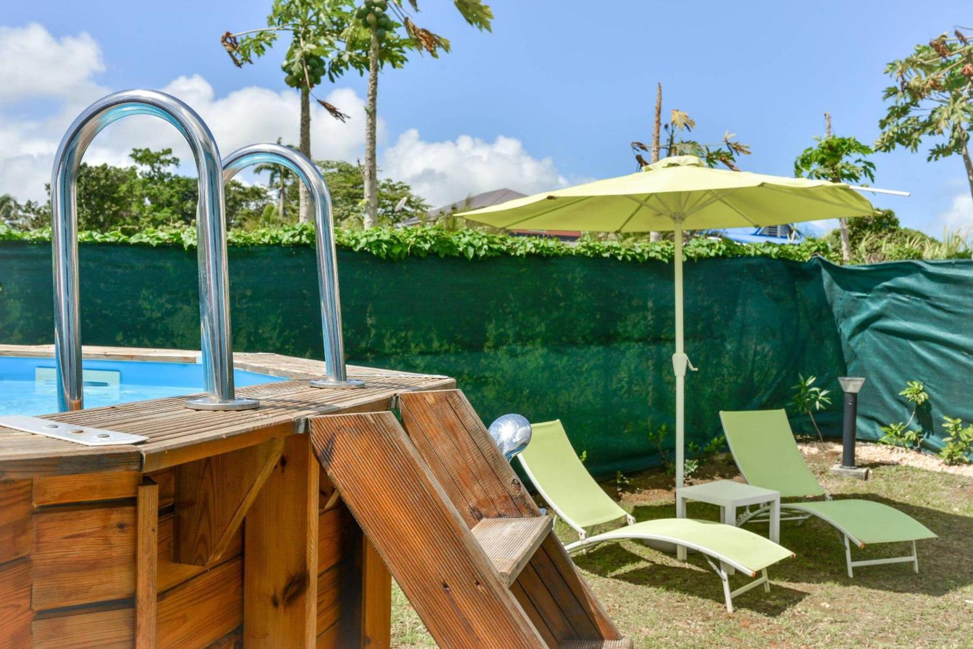 Les Jardins De Chantilly -Bungalows 4 Etoiles Avec Jardins Et Piscines Privees Baie-Mahault Zimmer foto